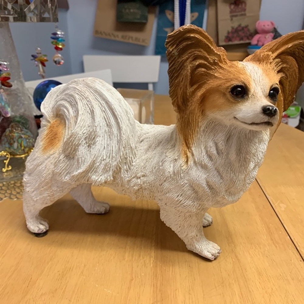figurine